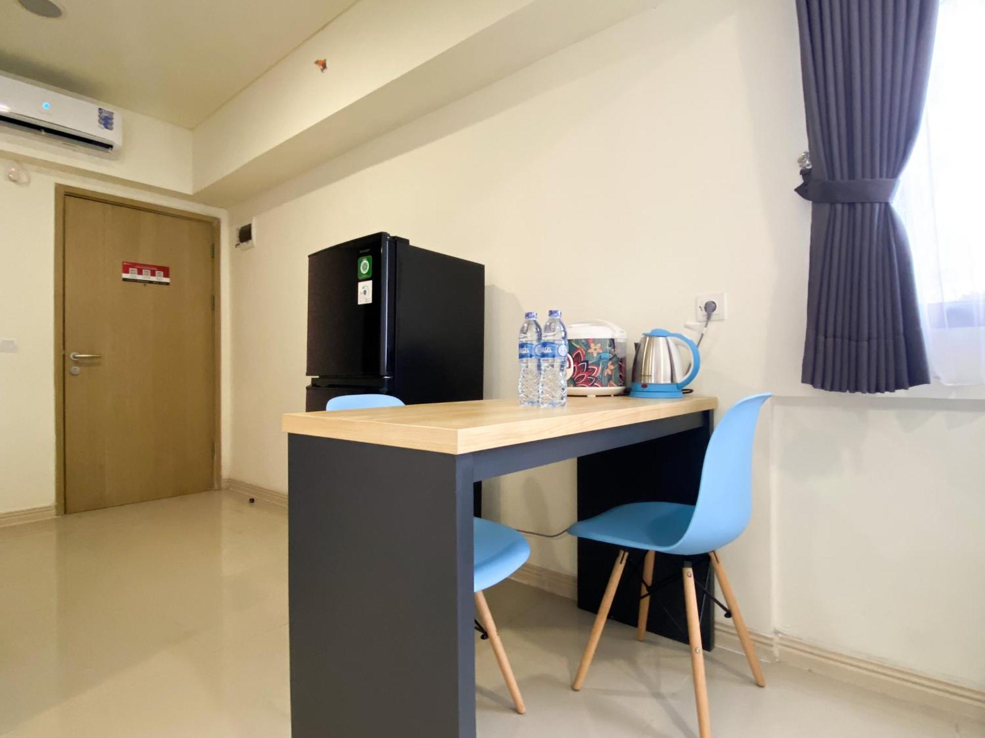 Cozy Living And Simply 2Br At Meikarta Apartment By Travelio Cikarang Exteriör bild