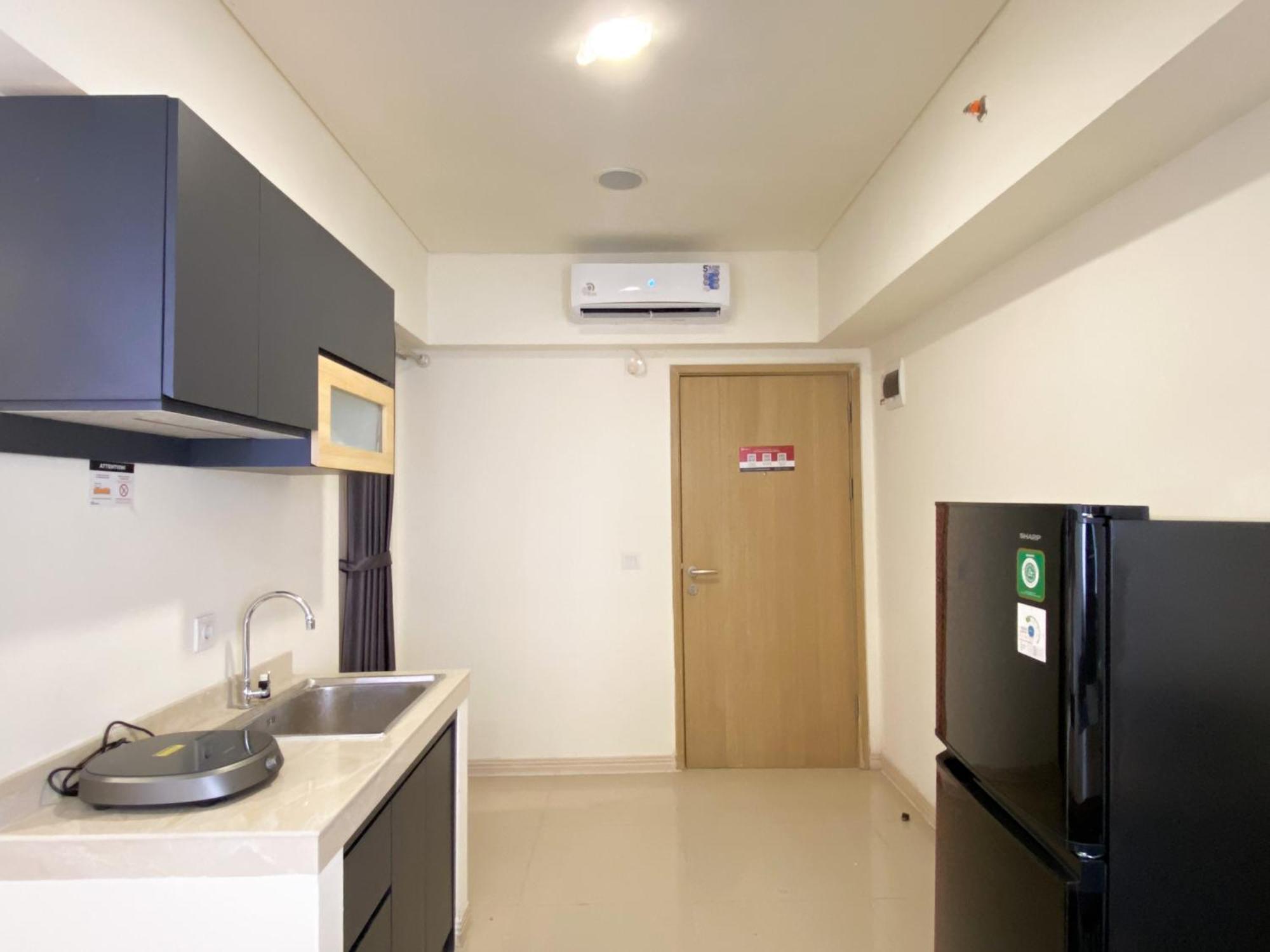 Cozy Living And Simply 2Br At Meikarta Apartment By Travelio Cikarang Exteriör bild